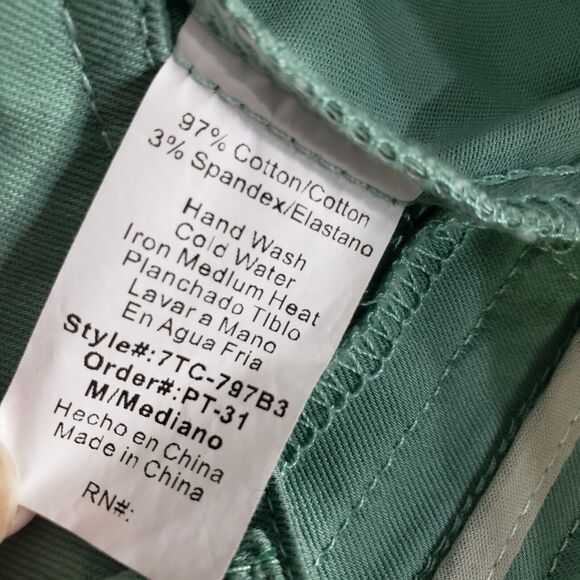 2Sable Womens Shorts Size Medium Green Denim Cuffed Mid Rise 3 Button Closure - Picture 6 of 6